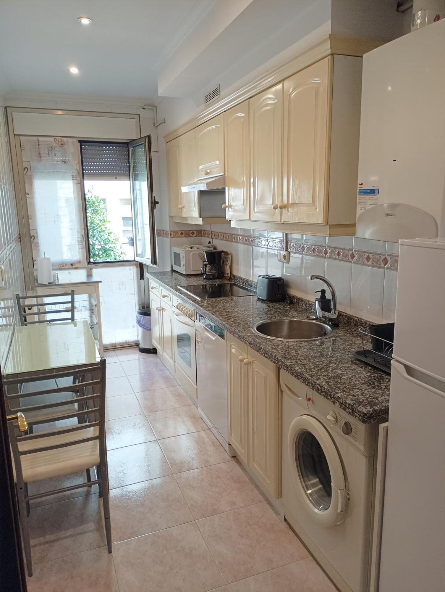 Apartmán Centro-Gascona Con Terraza, Garaje Y Wifi Gratuito Oviedo Exteriér fotografie